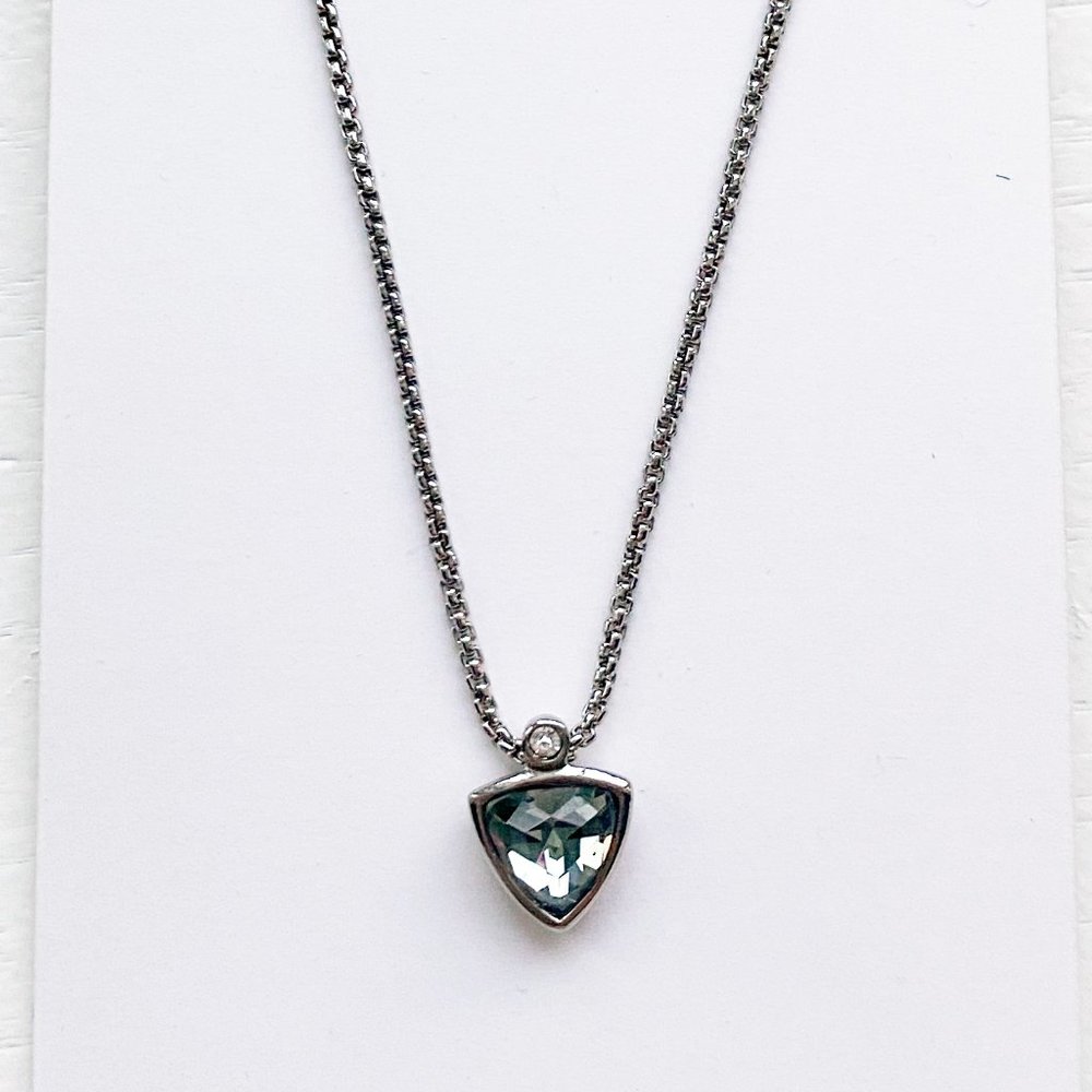 Vera Bradley Confetti Short Necklace